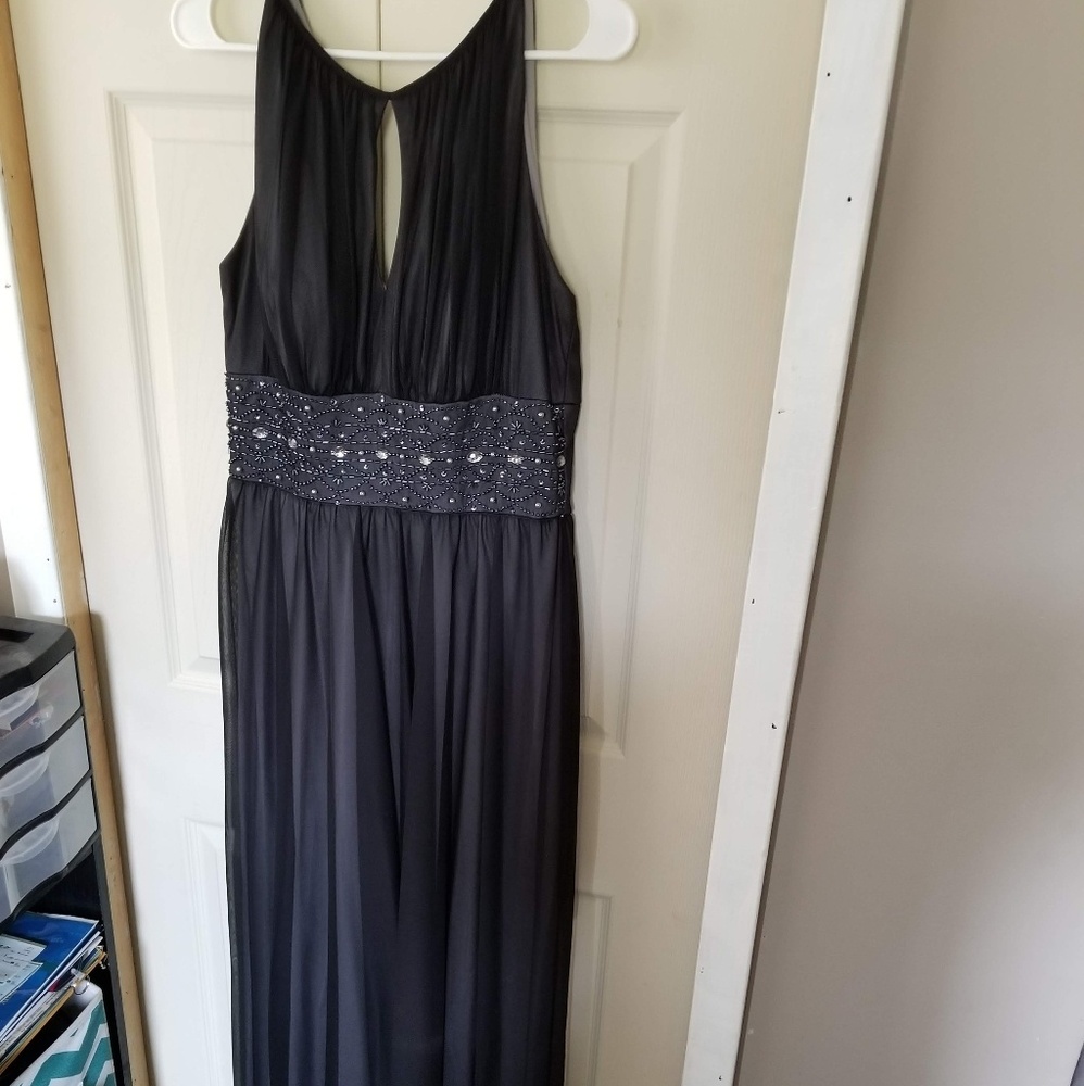 Black prom dress